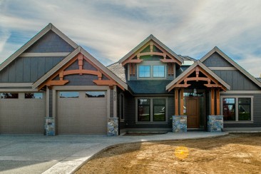 01-Residential-Timberframe-03-01-Eaglecrest-Home